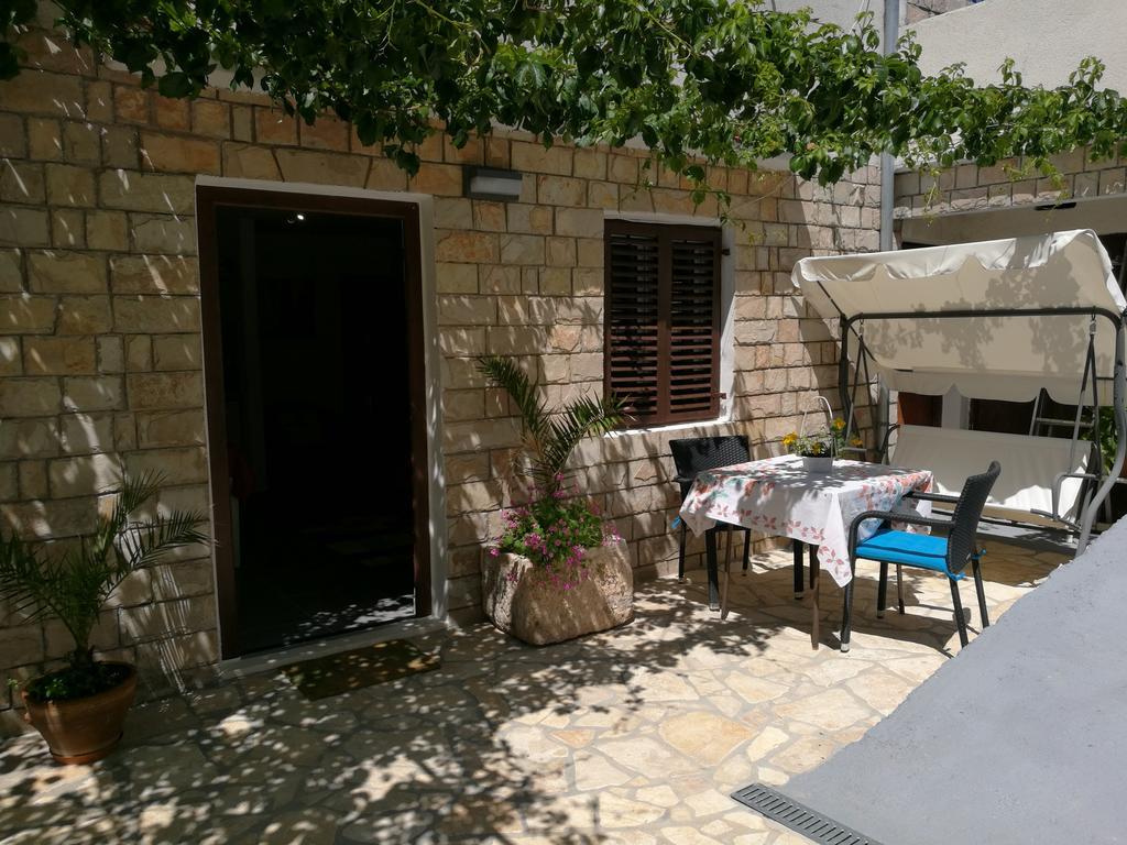 Priko Stari Grad (Hvar)